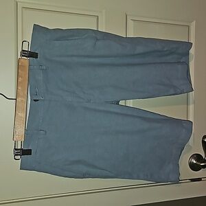 GOODTHREADS MEN'S SHORTS SIZE 31. 10.5" INSEAM